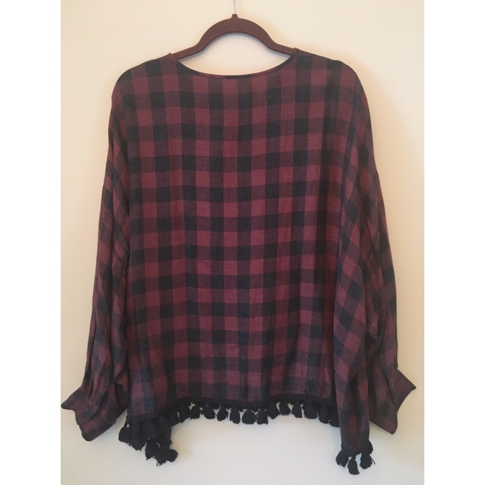 ZARA buffalo plaid oversized top with tassel hem - Picture 2 of 5